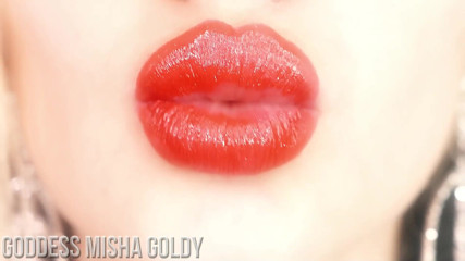 Goddess Misha Goldy: Trainiere deinen drang auf meine roten lippen!