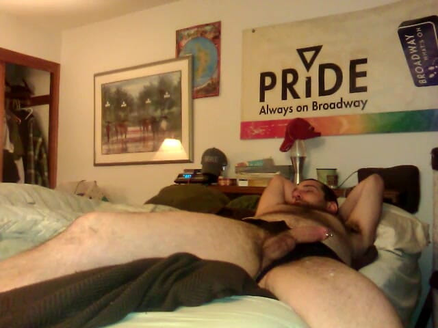 9lutTony: 16 chlupatá Italská throwback vyhazování výstřiku