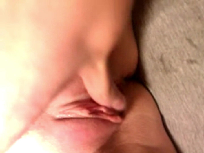 Dogging after dark: Using Dildo on Wife