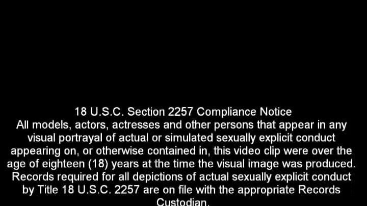 JW Ties Bondage And Fetish: Une demi-sœur se fait baiser