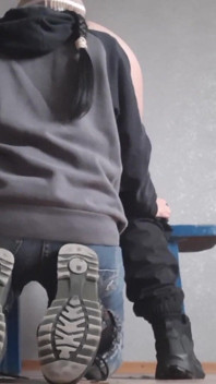 Eu lambi a bunda do meu professor por passar no exame