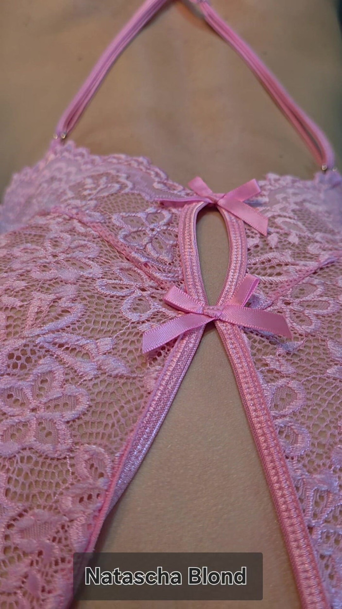 Lordkryos999: Natascha Blond napalony krem na pieska