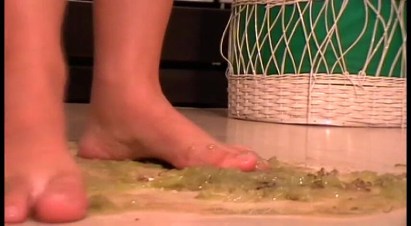 Foot Girls: Crushing grapes with my bare feet