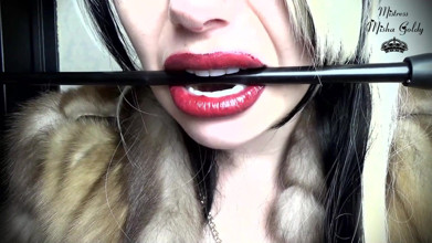 Fur and lipstick lovers