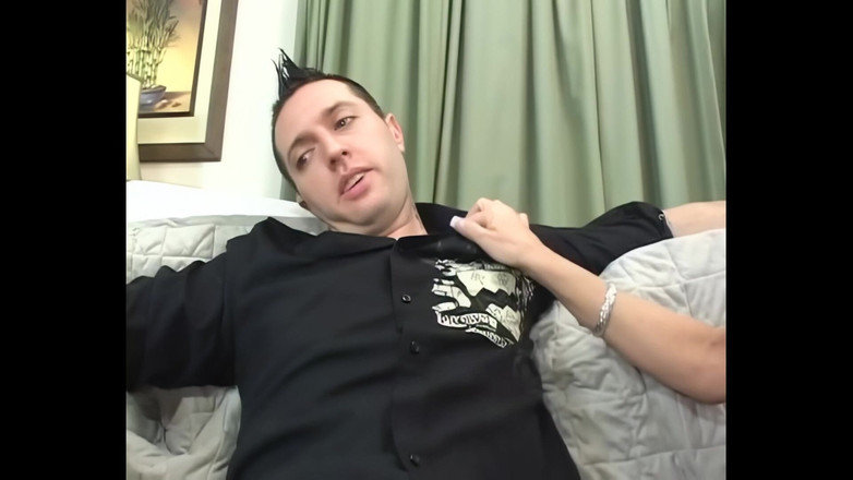 Mother I'd Like to Fuck: Mi Faccio La Mia Suocera