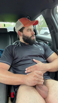 Muscle Cub in the Car