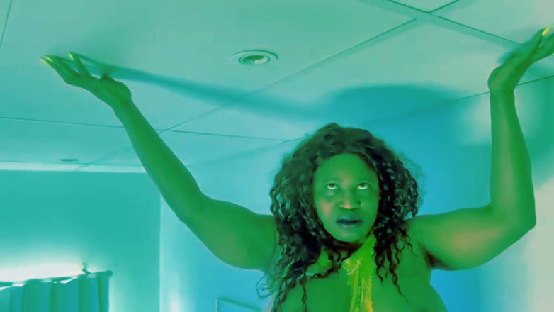 Maeling: House Party She-Hulk Growth - Fetish Transformasi, Fetish Pertumbuhan