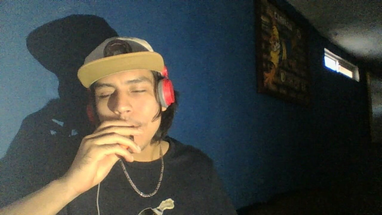 AlexAlejandro13: Jsem nadržený, když vapuji