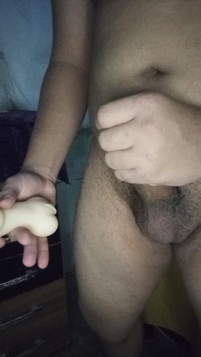 DarkGhost04: Spuszczam się z moją nową zabawką