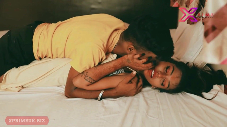 Indian Erotica: Gadis cantik paling hot lagi asik ngentot