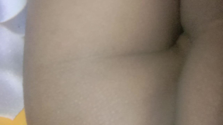 Mon Magura: Pure Virgin Girl Part 1 Show Her Big Ass and Tight