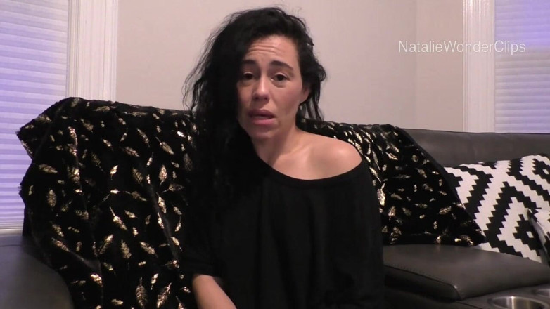 Natalie Wonder: Üvey annenin kıllı meyvesi