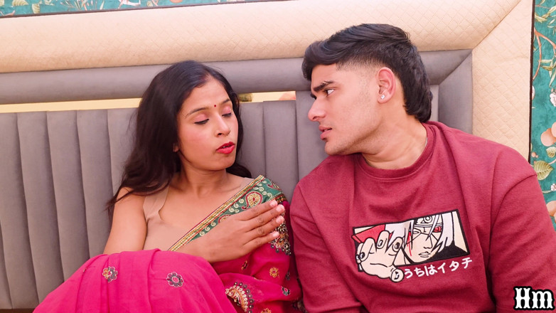 Hotmaster: Mujeres indias follando hardcore en video con marido y novio...