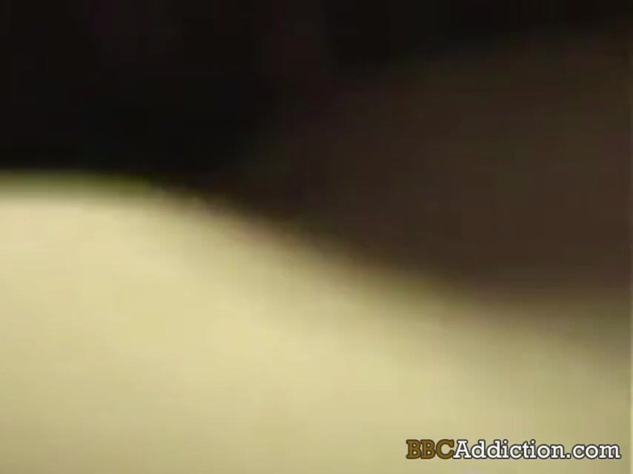 My BBC Addiction: Dependența de pulă mare și neagră - 100 de videoclipuri porno de amatori și...
