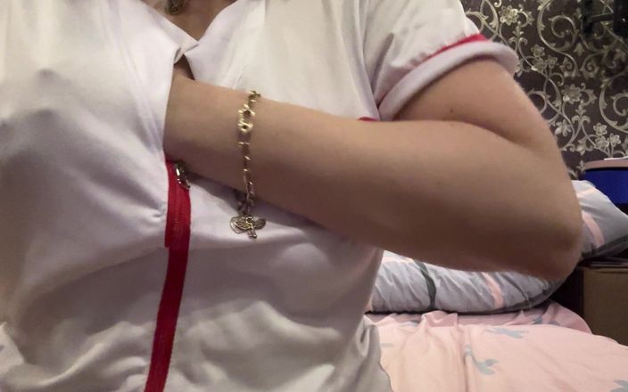 LarisaCum: ¿Te gusta el chorro femenino?