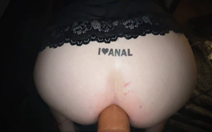 BubbleButt45: Anal sekse bayılıyorum
