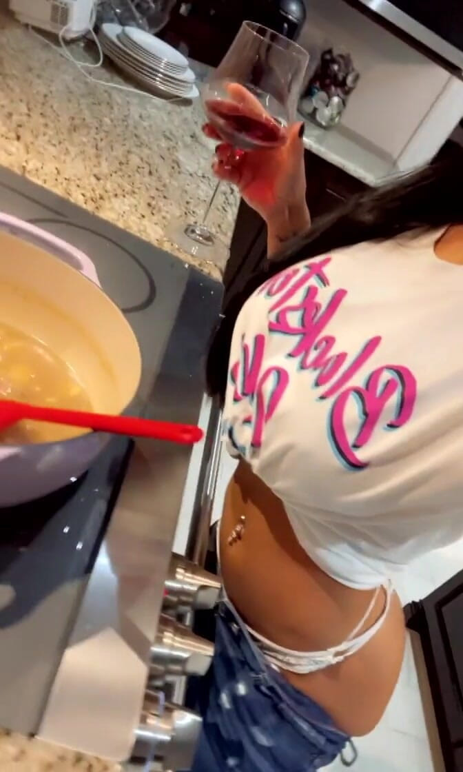 Miss Lexa: Vaření hovězí tew