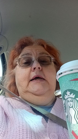 BBW nurse Vicki adventures with friends: Pink sweater and Star bucks yummy