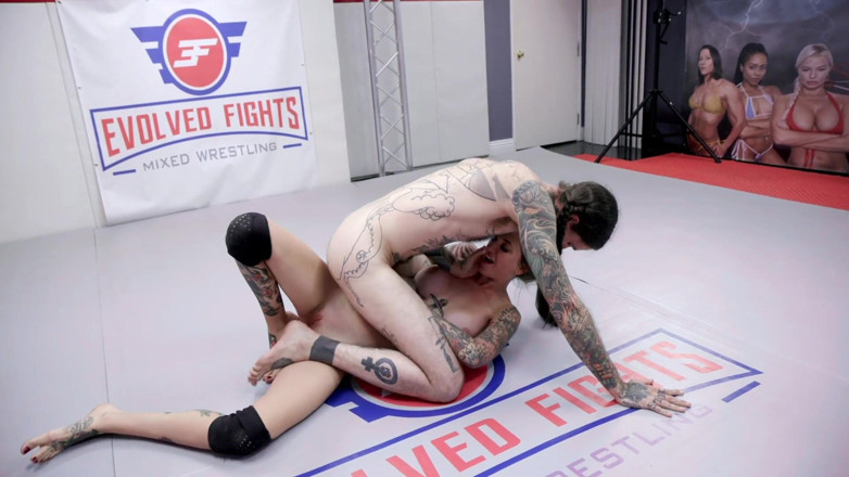 Evolved Fights: Rocky Emerson vs karışık güreş