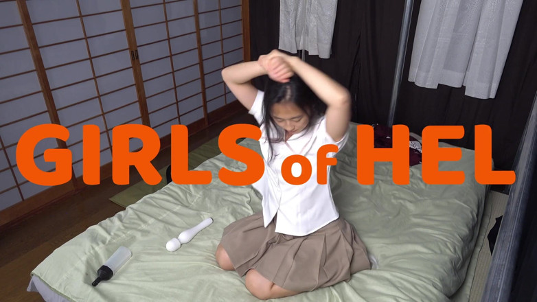Girls of Hel: La piccola studentessa asiatica prende istruzioni e una profonda scopata...
