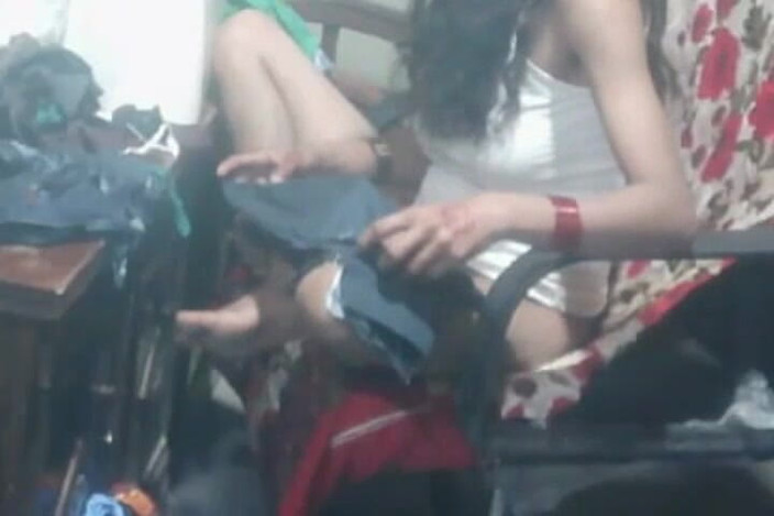 Tarelgc: Gadis hot pakistan lagi asik mainin kontol di rumah bagian 1
