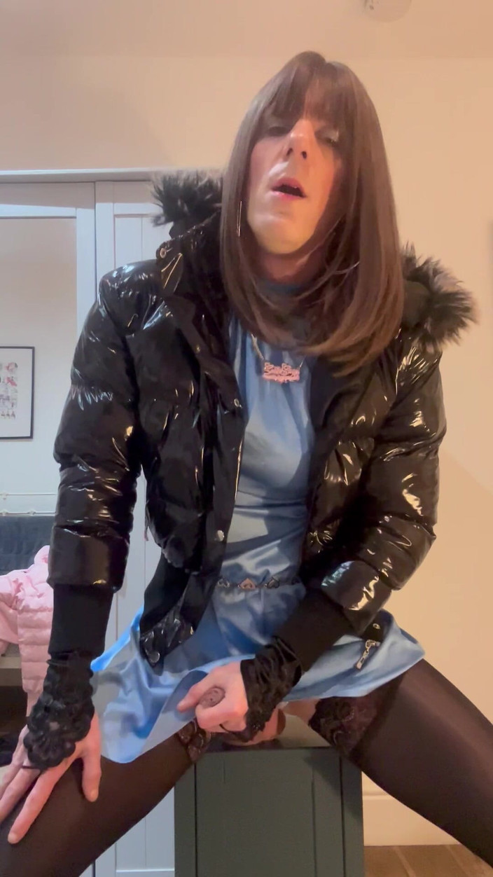 Jessica silk: Jess Silk chevauche un gode