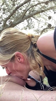 Přestaň se vracet z pláže, mezi stromy kouří