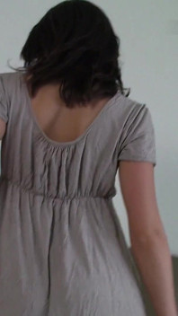 La bella diciottenne Joy ottiene il suo primo cast porno