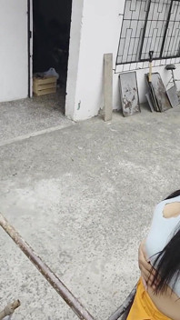 The Scrap Metal Collector's Best Discovery: Trading Metal for a Huge Banana