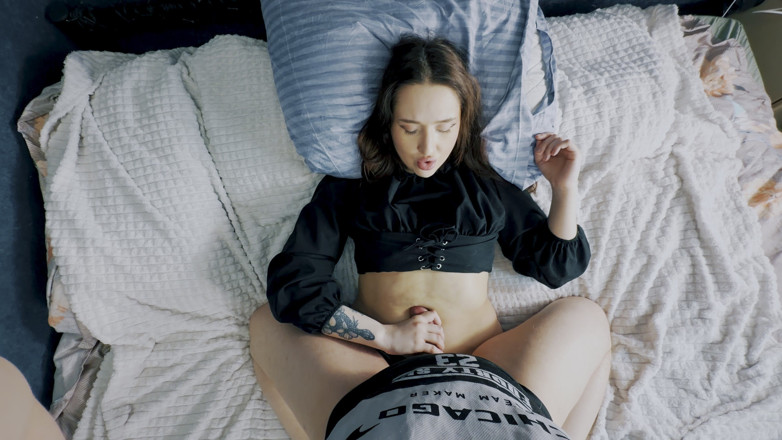 JessLux: mere Bellybutton men chudaee aur viry nikaalna