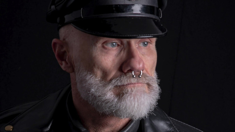 Muscles Cigar FFPig: Leather Stepdad Lighting a Big Ring