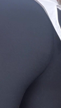 Nice Ass in Legging