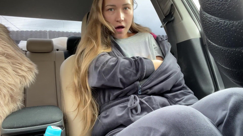 Stacy_via: Orgasme réel. Masturbation en voiture !