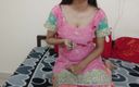 Saara Bhabhi: Hindský sexuální příběh Roleplay - krásná milf bhabhi sex s nevinným...