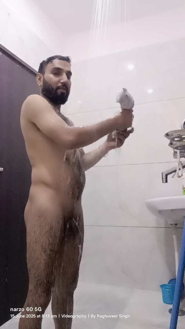 Rajasthani-old-lover: Thưởng thức vòi hoa sen