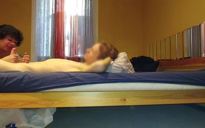 LeoTeenLatinos: Uprawiałem seks z Hung Twink we Frankfurtie - Thieler