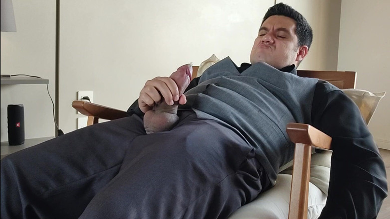 YuriGaucho: Yuri Gaucho masturbujący się przed lustrem