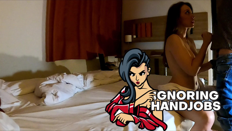 Leon Lambert Girls Twerk Parties CFNM: Hotel-handjob, unerwartetes sperma auf titten, eine erstaunliche necken auf ihren...
