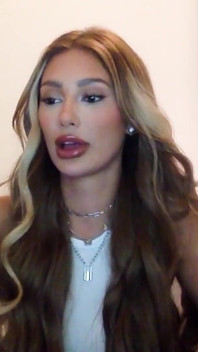 Francesca Farago membuka kira-kira Harry Jowsey memecahkan