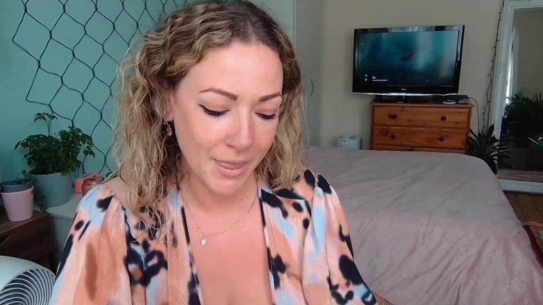 Sasha Curves: Högt tutande näsa blås samlingsvideo