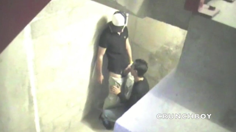 Raw French Bad boys: Latino twink geneukt door scally jongen Dicret