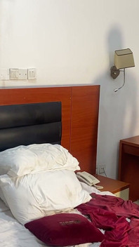 Atât de loiali în culise a totul no cut