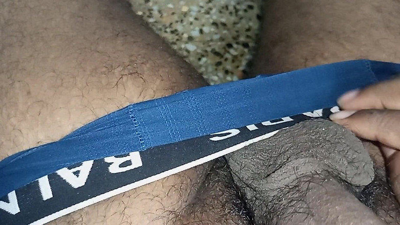 Sweet Indian cock: Cunhada comigo buceta dedada com peitos chupando