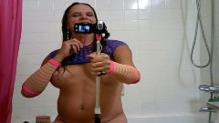 Lizzy Yum: Liz Retro Shemale 24