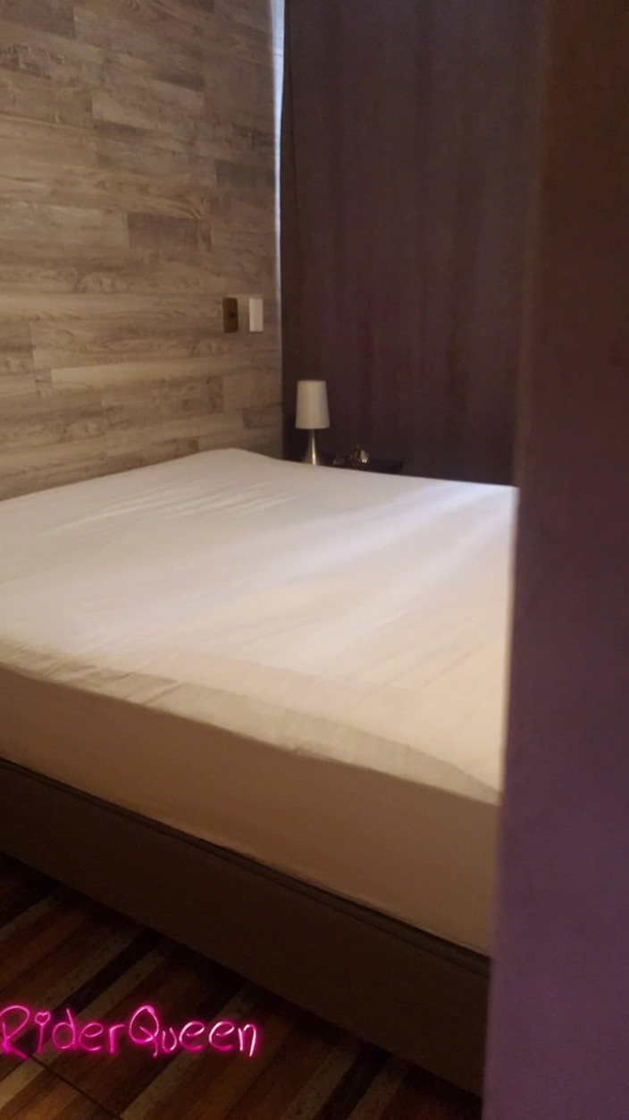 Only Riderqueen BBW Step Mom Latina Alone: Only Me - Video untuk Peminat