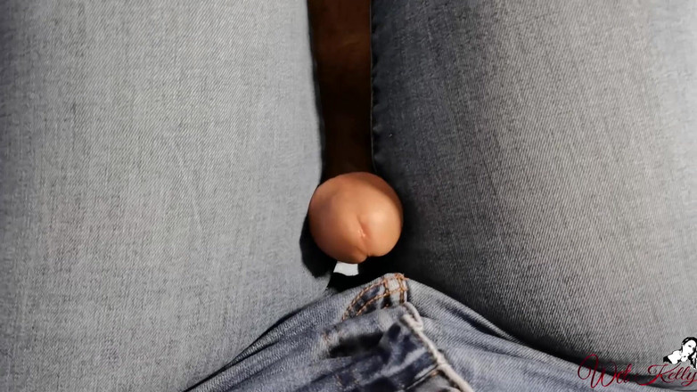 Wet Kelly: Hot MILF in Blue Jeans Dry Hump a Hard Cock