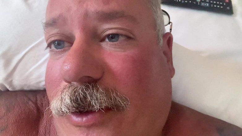 Hand-Free-Daddy-Chub: Hunky Emerytowany Trener Bardzo Męski Z Dużym Grubym Kutasem