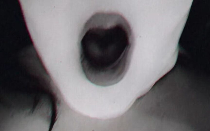 HerculesnVENUS: Kouřící královna udělala mrdku