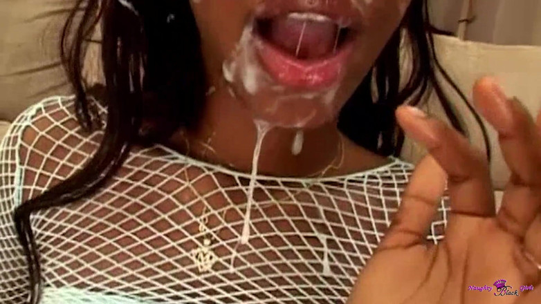 Naughty Black Girls: La super sexy skyler dupree adorava prendere due cazzoni bianchi...