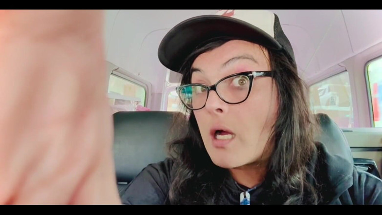 Christi Cream Cake: Ho totalmente scopata questo video della band Van